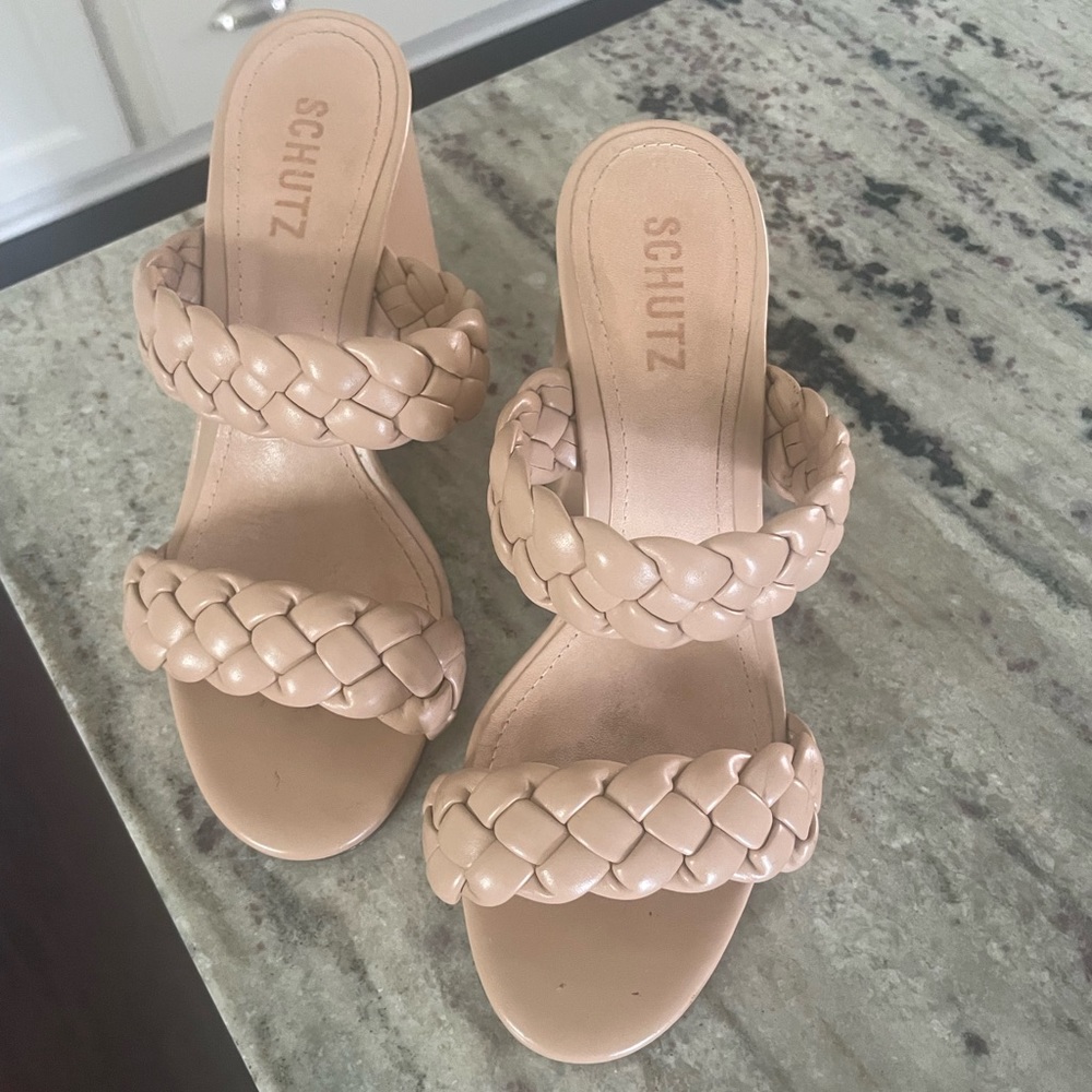 Worn once Schutz nude sandals